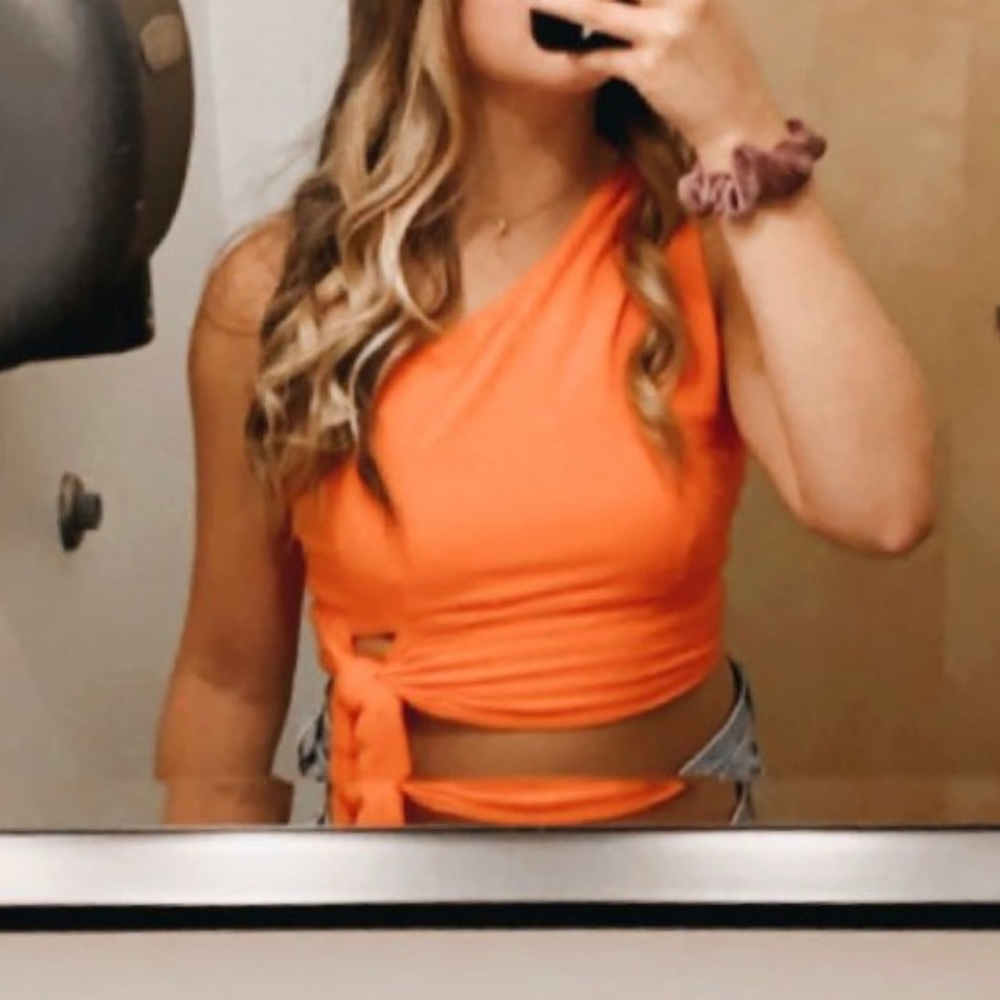 one shoulder tank top